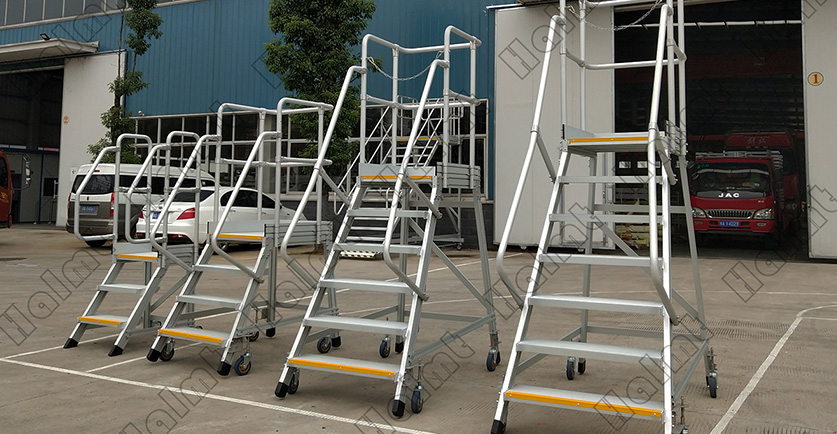 移動(dòng)平臺(tái)梯