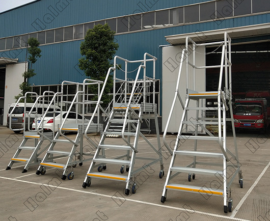 移動(dòng)平臺(tái)梯